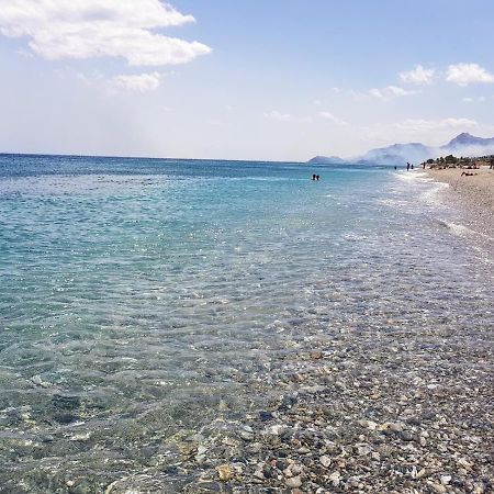 Baia Aurora Villa Letojanni Kültér fotó