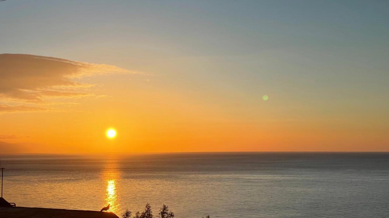 Baia Aurora Villa Letojanni Kültér fotó