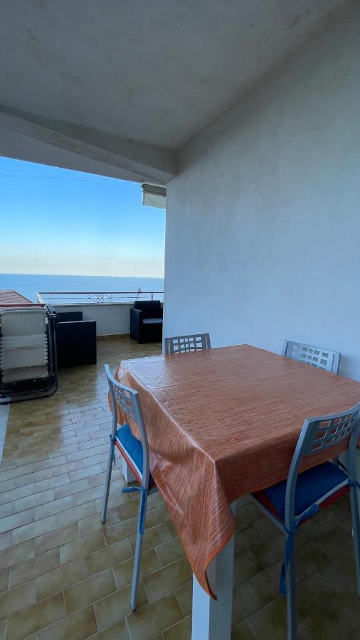 Baia Aurora Villa Letojanni Kültér fotó