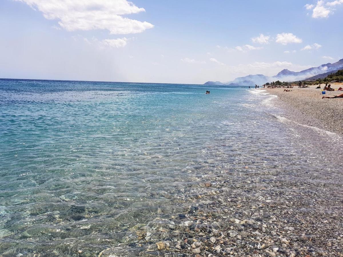 Baia Aurora Villa Letojanni Kültér fotó
